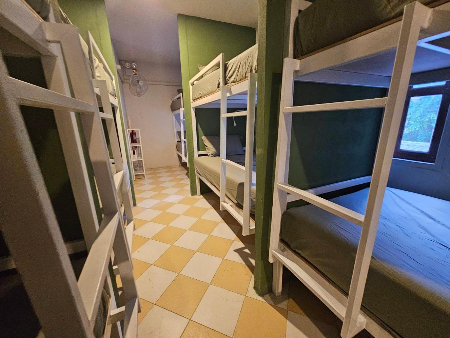Hao Norn Hostel 통살라 외부 사진