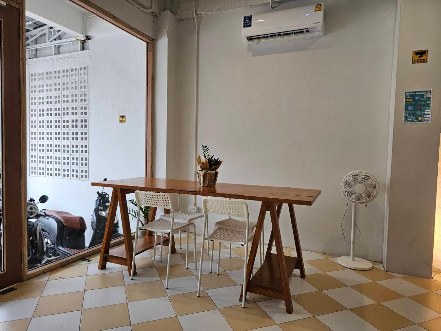 Hao Norn Hostel 통살라 외부 사진