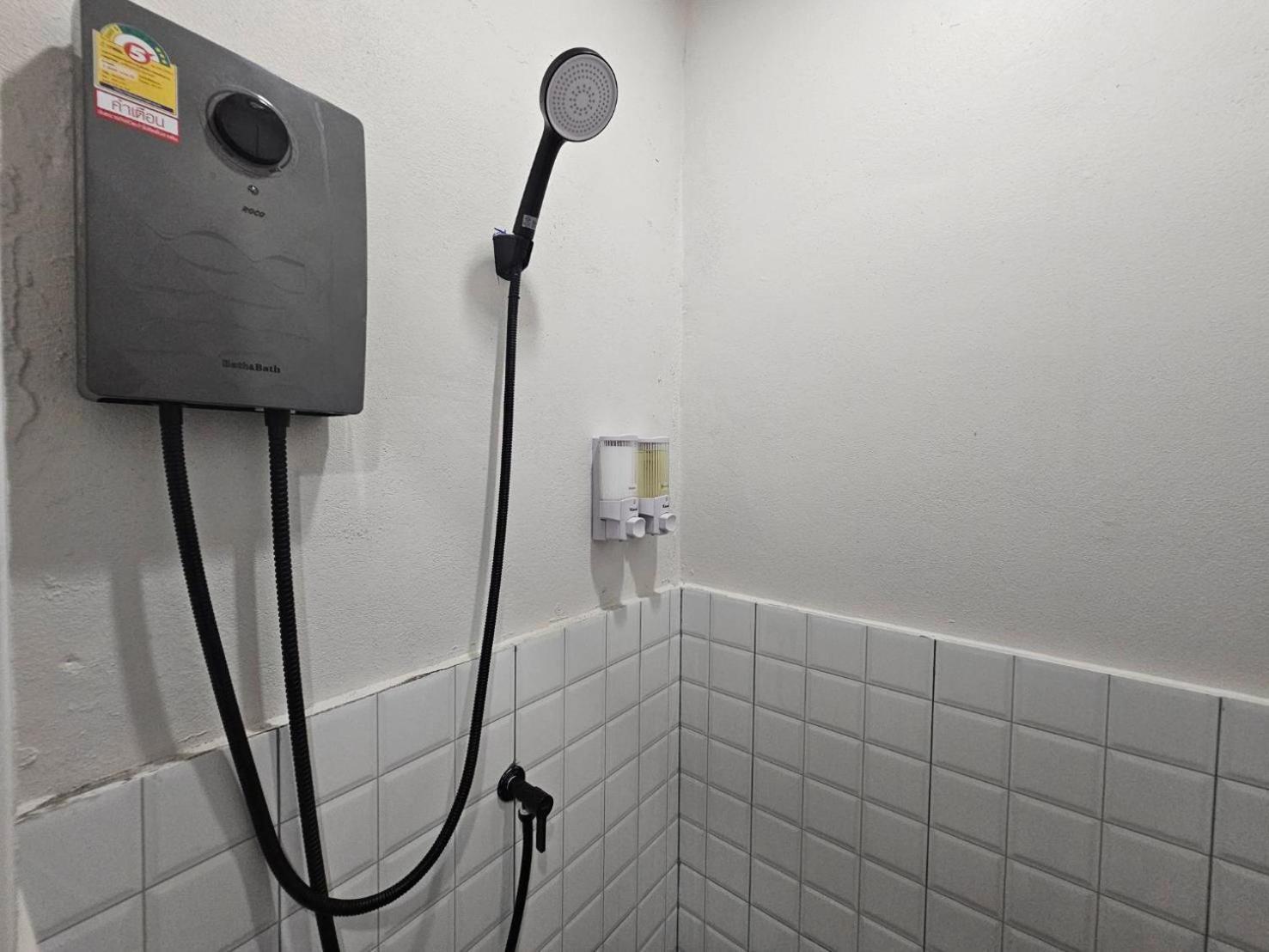 Hao Norn Hostel 통살라 외부 사진